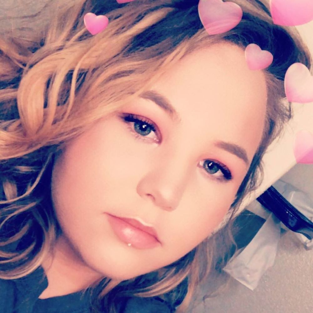 Meet your Posher, Kimberly